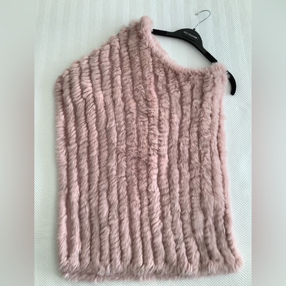 Pasha & Jo Rabbit Fur Poncho - Picture 1 of 5